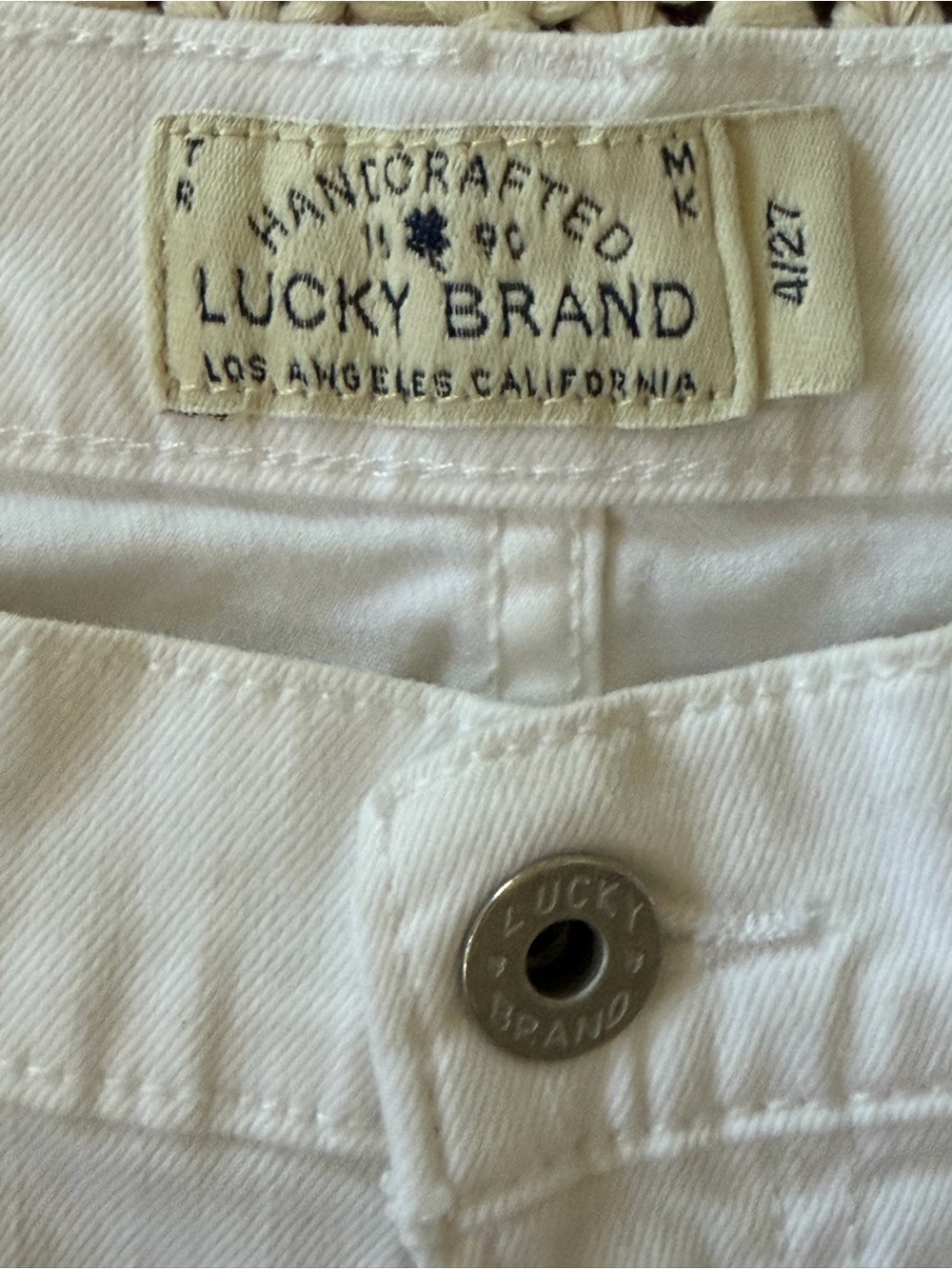 Lucky Brand Low Rise White Denim Cutoff Shorts Women's Size 4/27 Summer Y2K - Picture 2 of 6